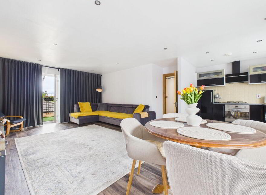 16 Lalor Way, Fairgreen, Portlaoise, R32K576