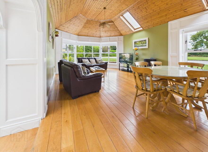 Churchville, Church Street, Rathdowney, R32C8X2