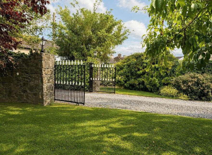 Churchville, Church Street, Rathdowney, R32C8X2