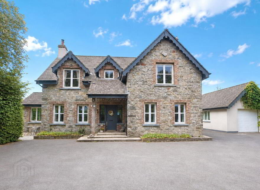 Baunarawn Lodge, Clonkeen, Ardlea, R32XWY2