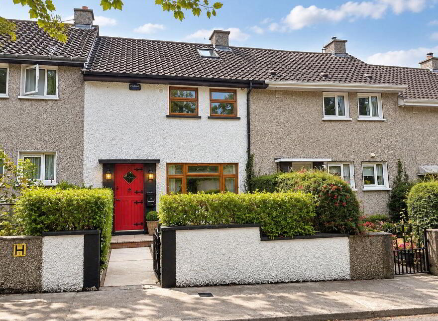 140 Saint Brigid's Place, Portlaoise, R32D2KT photo