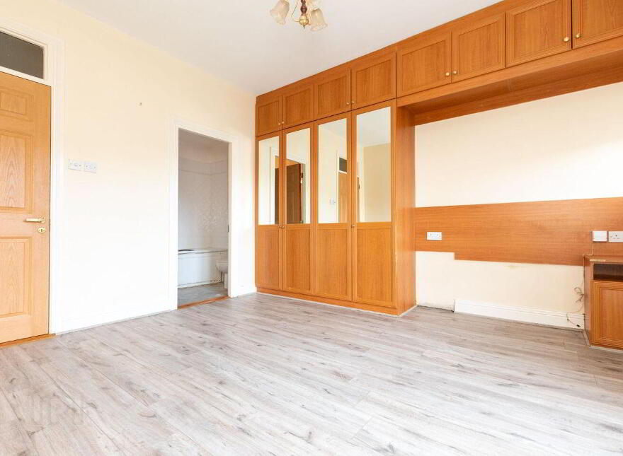 Apartment 35 Ridgeford, Sandyford Road, Dundrum, Dundrum, D16FX47