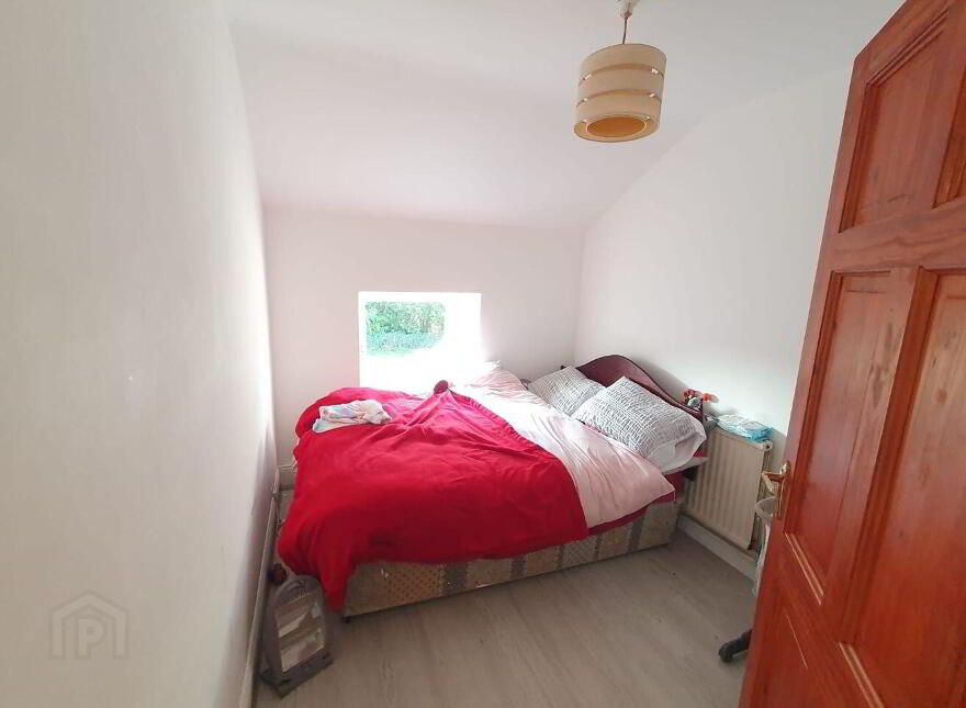 Chariot Lounge, Corskeagh, Frenchpark, F45C963