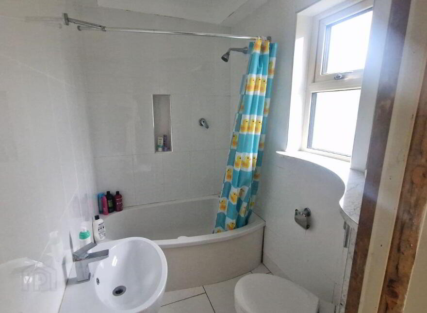 Curneen, Claremorris, F12T8N3