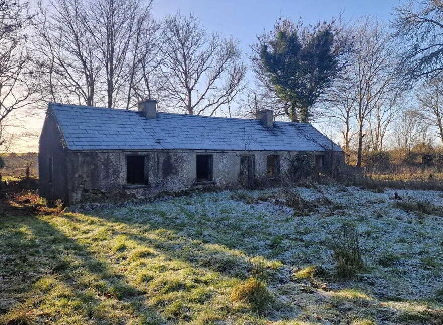 Cottage On, C.3.6 Acres Of Land At Glenballythomas, Tulsk