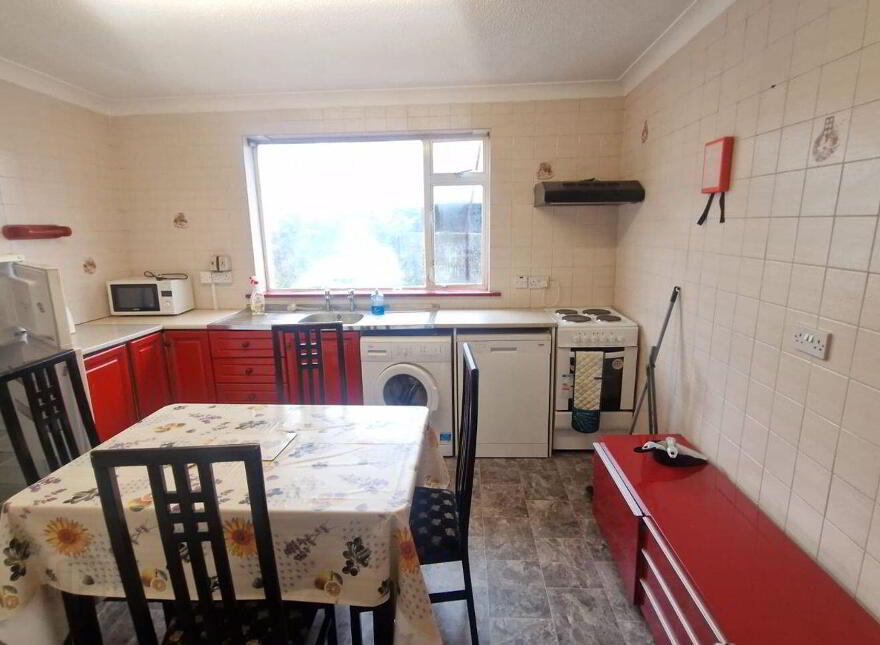 Saint Patrick's Street, Castlerea, F45H592