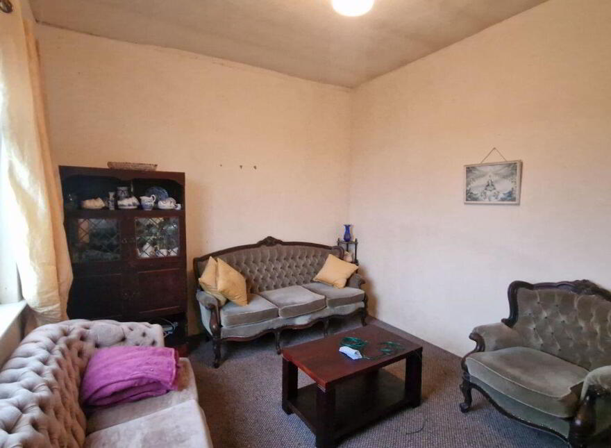 Lissatava, Claremorris, Hollymount, F12F803