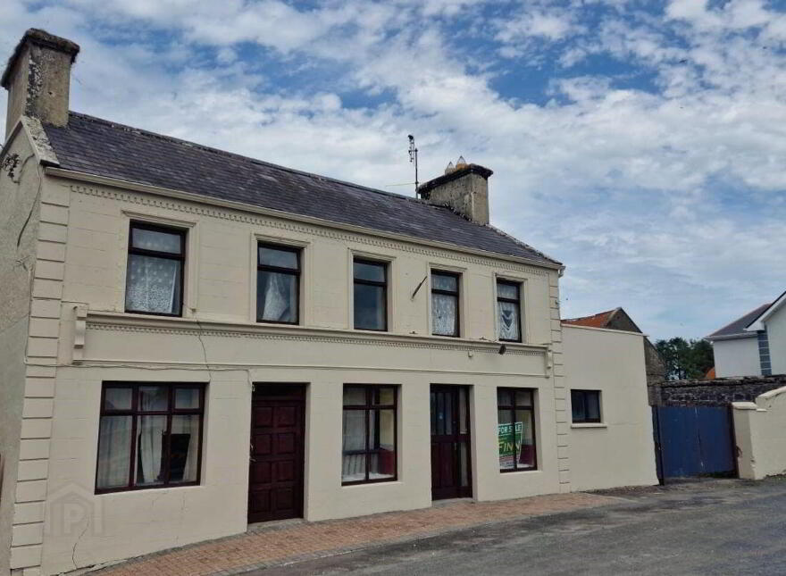 Irishtown, Claremorris, Cloonmore, F12KV80