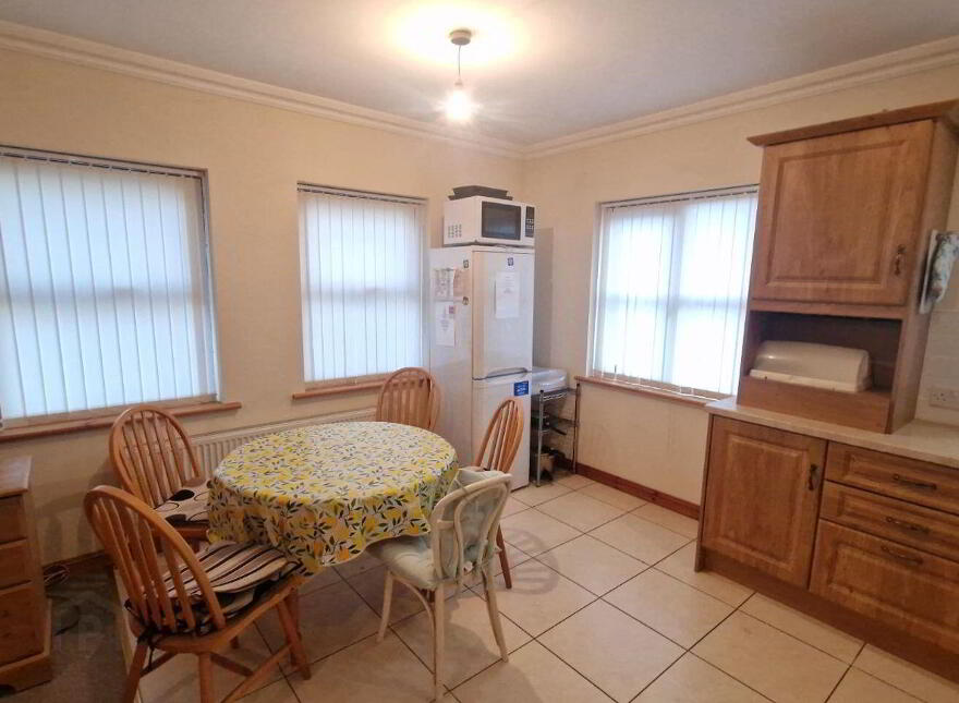 1a Carrowmore Meadows, Knock, F12R6X6