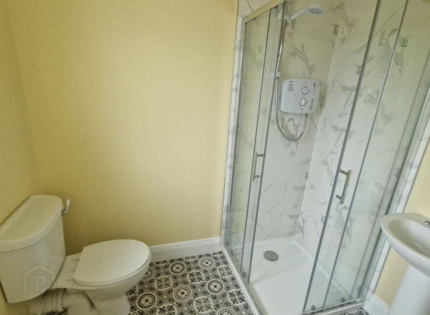 93 Tarmon Manor, Castlerea, F45WV34