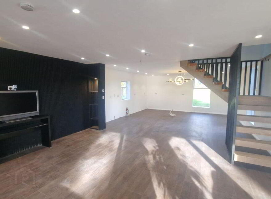 Carrow More, Cloonfad, Ballyhaunis, F35K642