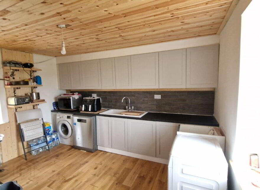 Cloonkeehan West, Ballinlough, Ballinlough, F45T254