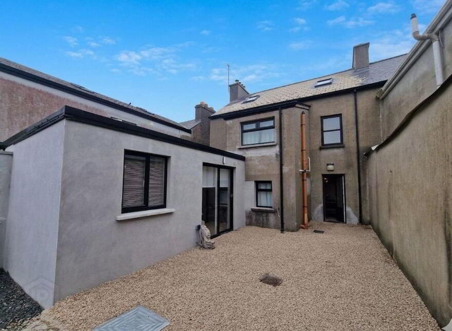 Bridget Cronin House Main Street, Castlerea, F45XF82