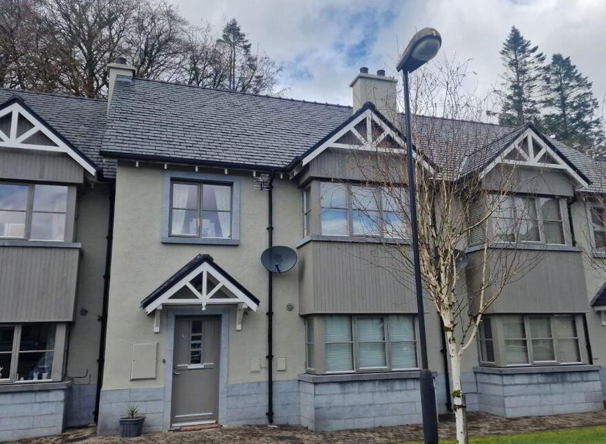 42 O'Carolan's Court, Kilronan, Ballyfarnon, F52EK03