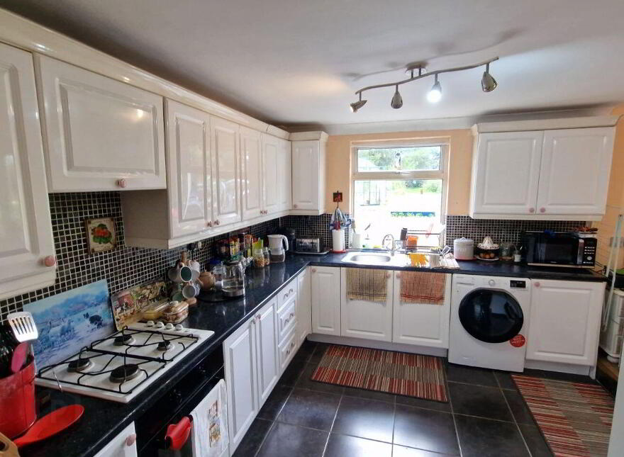 Lugakeeran, Castlerea, F45TA48