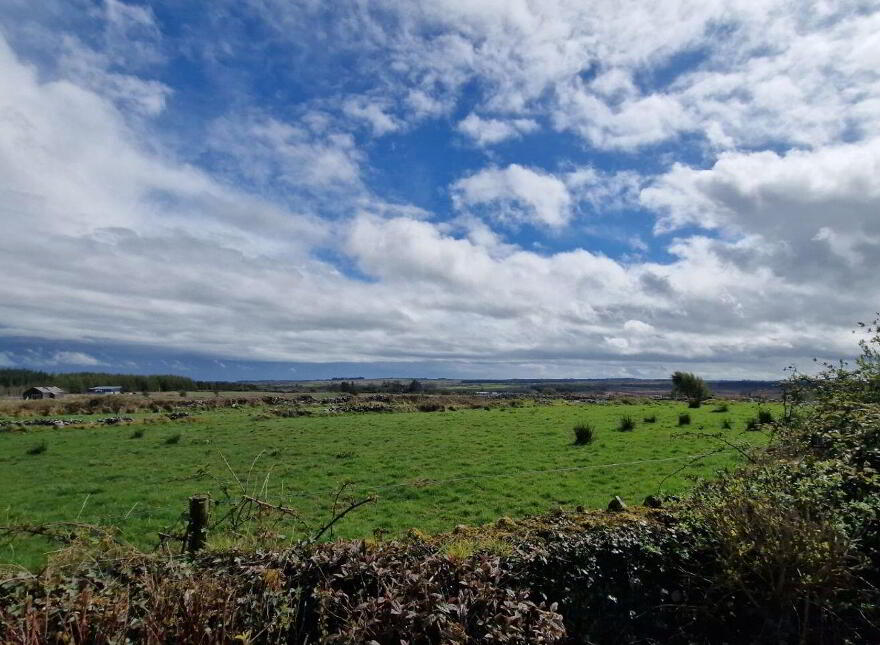 Lugakeeran, Castlerea, F45TA48