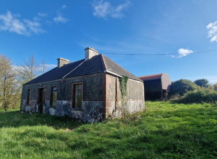 Carrowmore West, Tulrahan, Claremorris, F12RF96