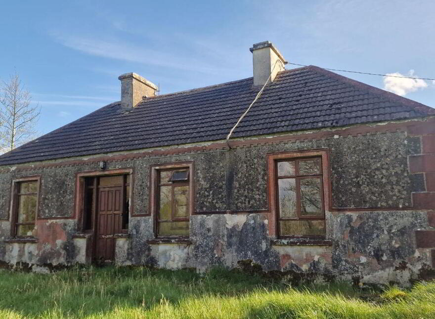Carrowmore West, Tulrahan, Claremorris, F12RF96