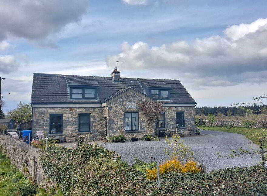 Caddellbrook School, Caddellbrook, Castlerea, F45R940