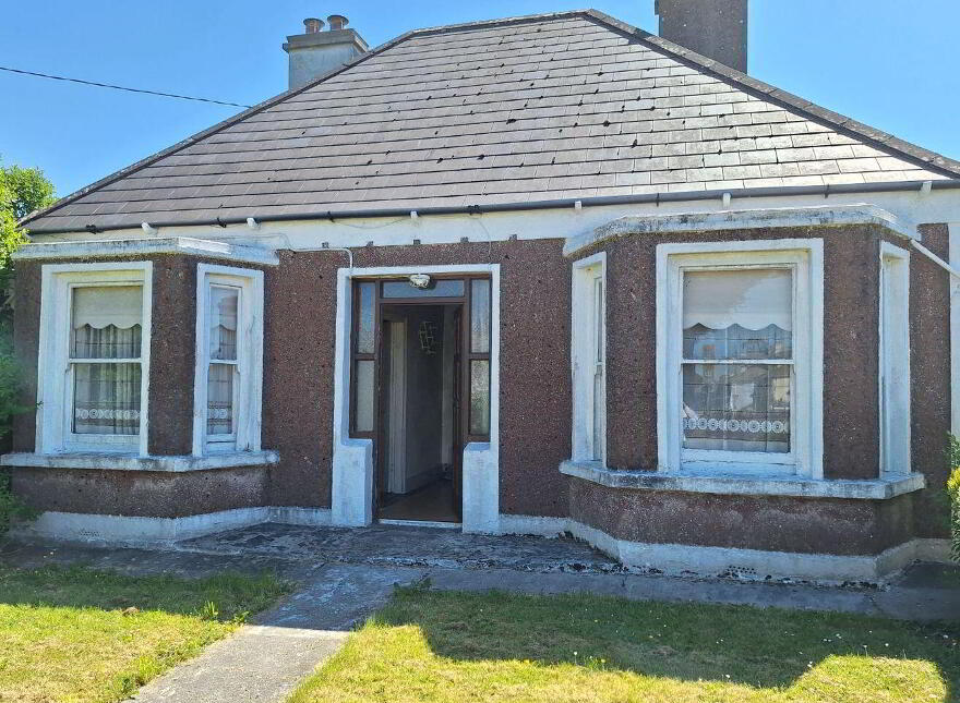 Knock Road, Claremorris, F12HP73