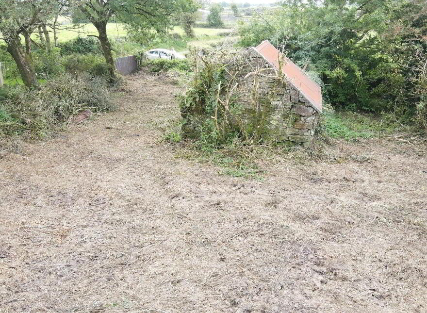 Claremorris, Bekan