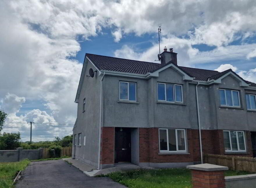 No 6 Woodlands, Loughglynn, Castlerea