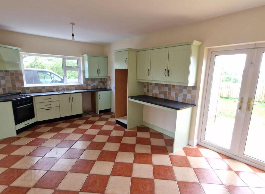 No 6 Woodlands, Loughglynn, Castlerea