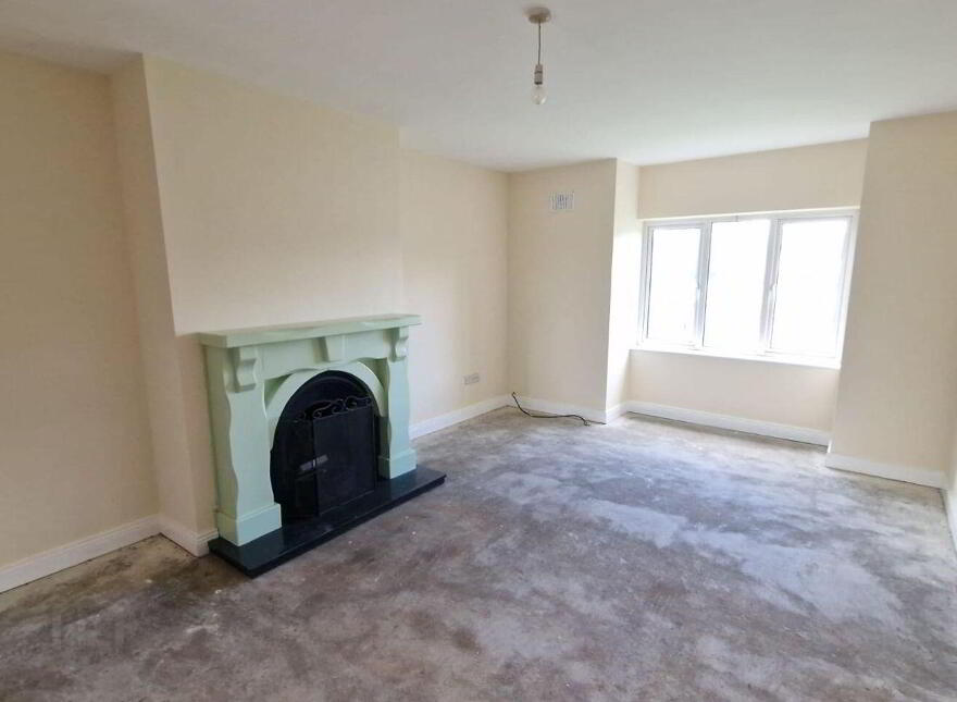 No 6 Woodlands, Loughglynn, Castlerea