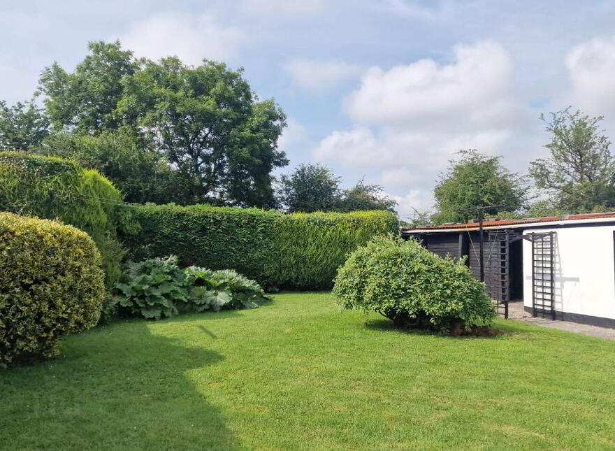Tarmun Road, Castlerea, F45TW22