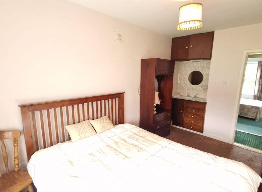 Tarmun Road, Castlerea, F45TW22