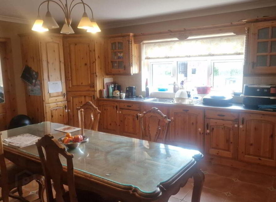 Facefield, Claremorris, Castlebar, F12P9A0
