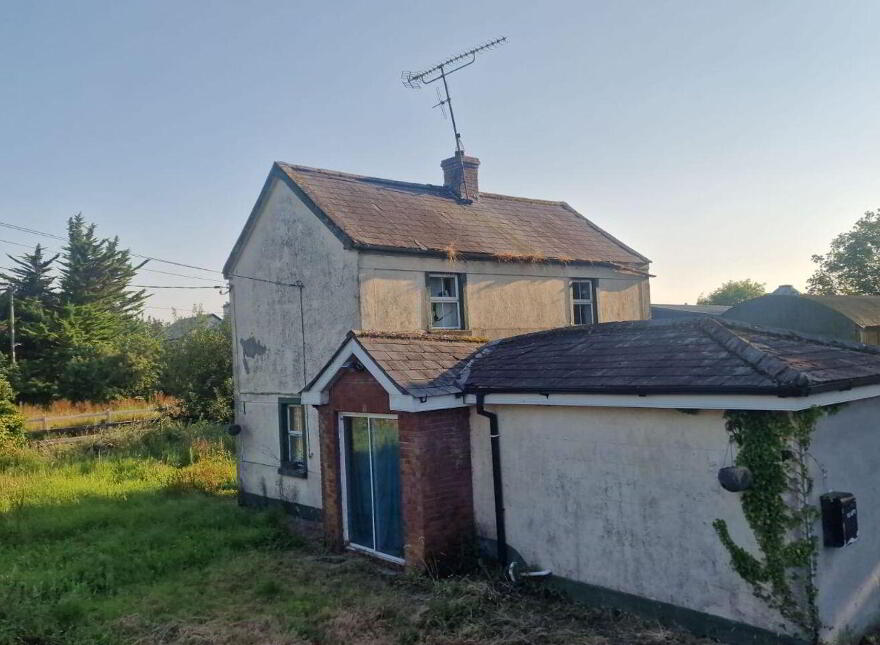 Lissatava, Claremorris, Hollymount, F12A6P0