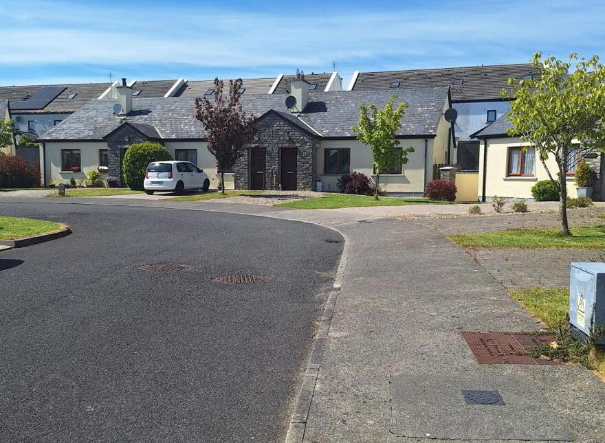 69 Carrowmore Meadows, Knock, F12YN77