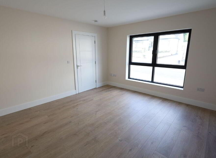 3 Rae An Mhionnain, Minane Bridge, P17E297