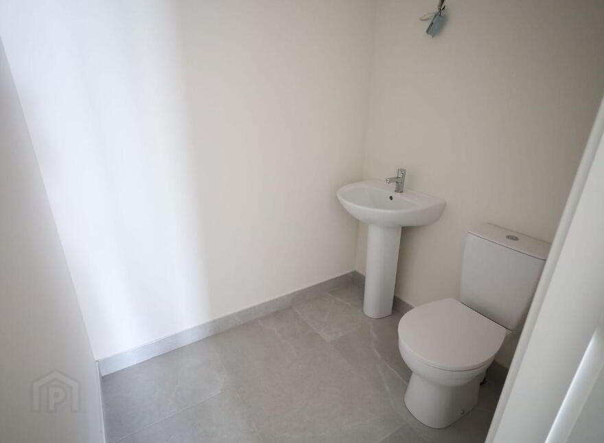 3 Rae An Mhionnain, Minane Bridge, P17E297