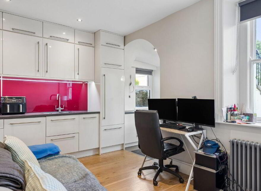 49 Kenilworth Square South, Rathgar, D06CH68