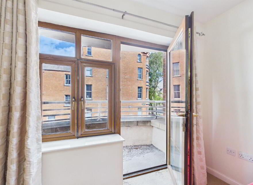 7 Apt. Chancellors Court, 55-57 Malone Road, Belfast, BT9 6SA