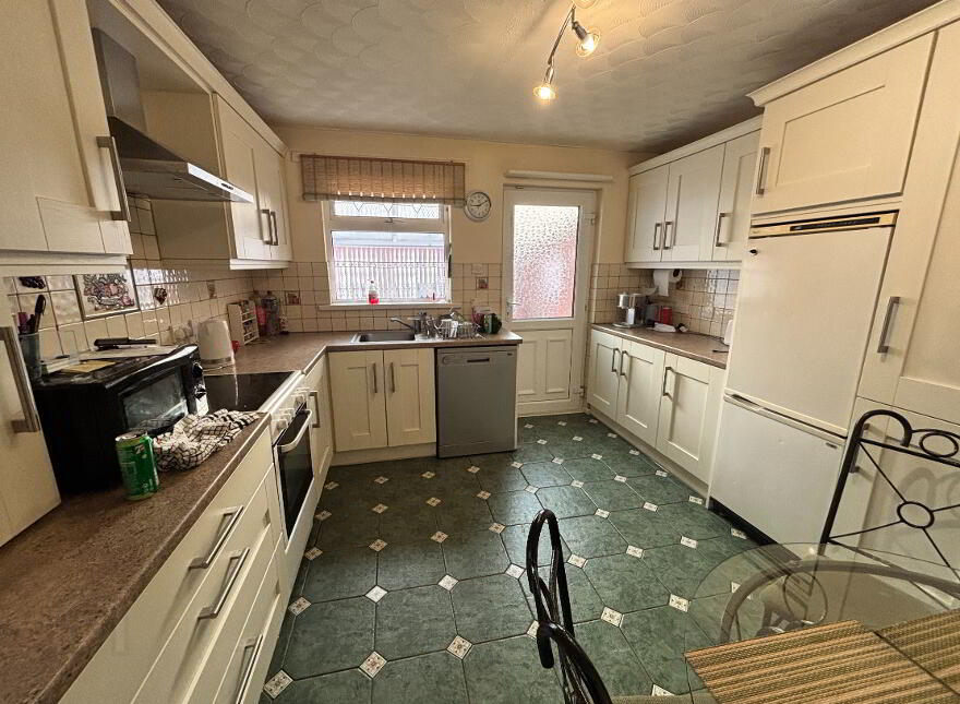 49 Glenmore Park, Altnagelvin, Londonderry, BT47 2JY
