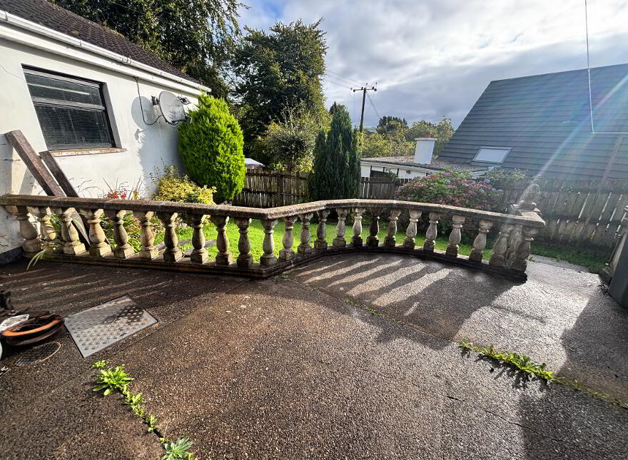 49 Glenmore Park, Altnagelvin, Londonderry, BT47 2JY
