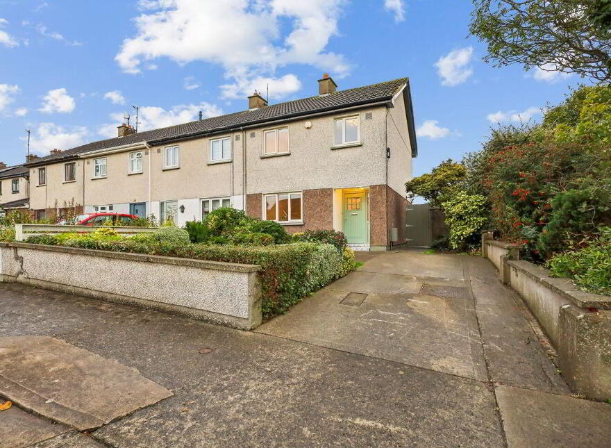 2 The Grove, Saint Catherine's Estate, Rush, K56YK44