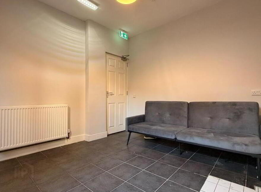 Rooms 2 & 4, 14 Beechmount Street, Belfast, BT12 7NG