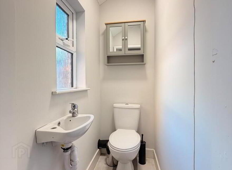 Rooms 2 & 4, 14 Beechmount Street, Belfast, BT12 7NG