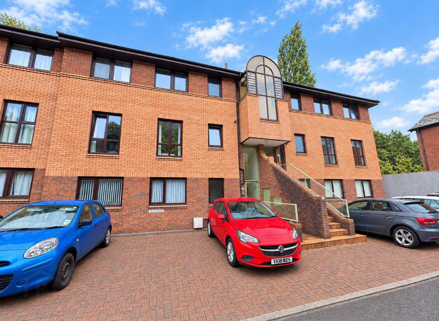 Apt 1 Block, 1 Stranmillis Mews, Belfast, BT9 5DG photo