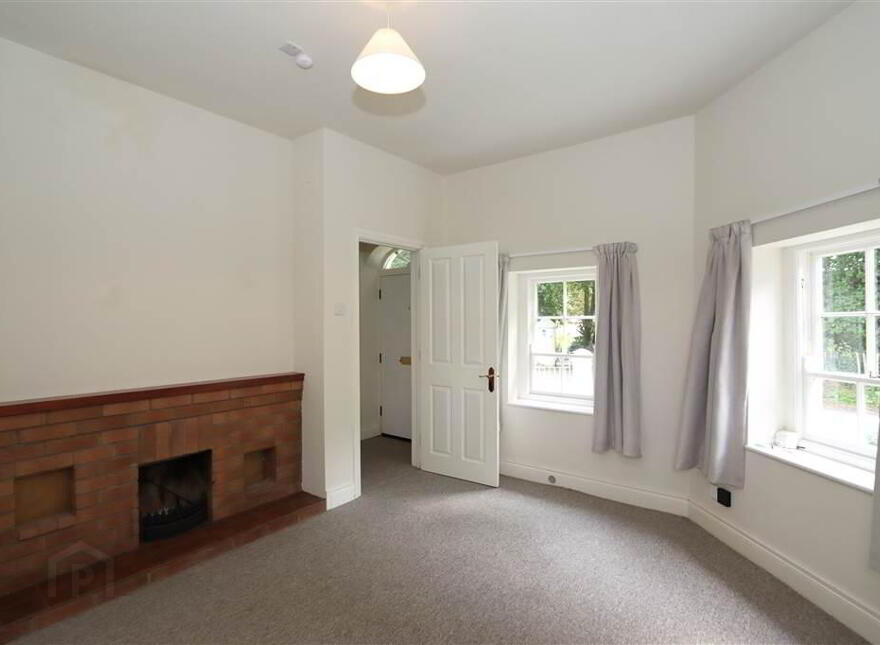 20 Ballyalloly Road, Off Hillsborough Road, Comber, BT23 5PN