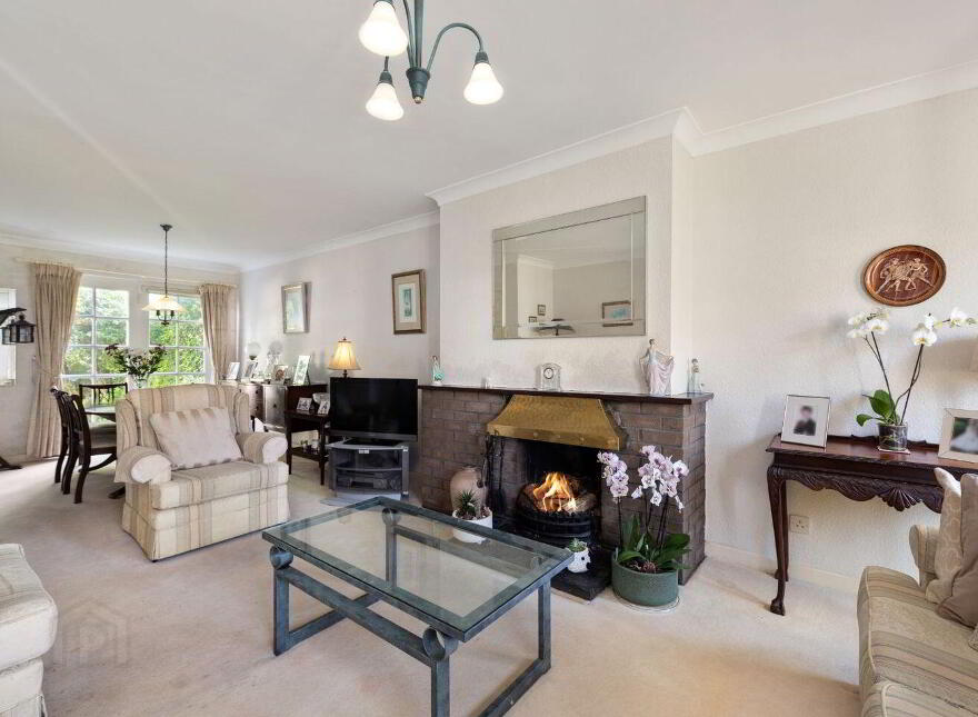 97 Rowanbyrn, Blackrock, Blackrock, A94HY22