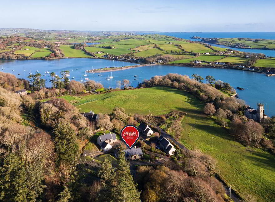 4 Glenard, Castletownshend, P81RF86