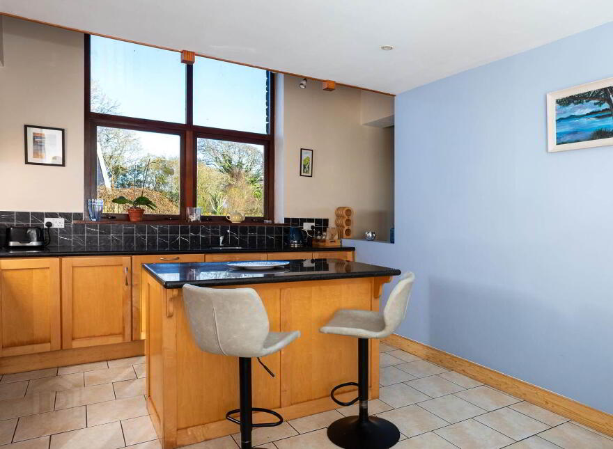 4 Glenard, Castletownshend, P81RF86