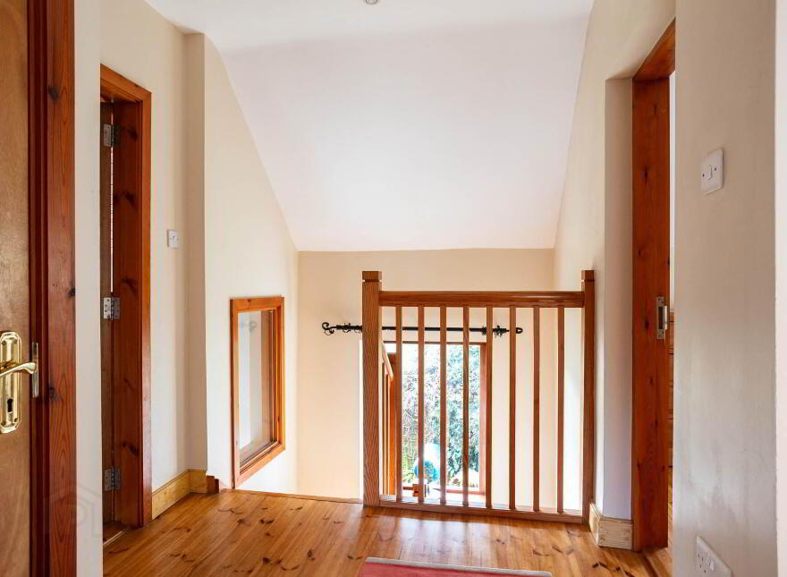4 Glenard, Castletownshend, P81RF86