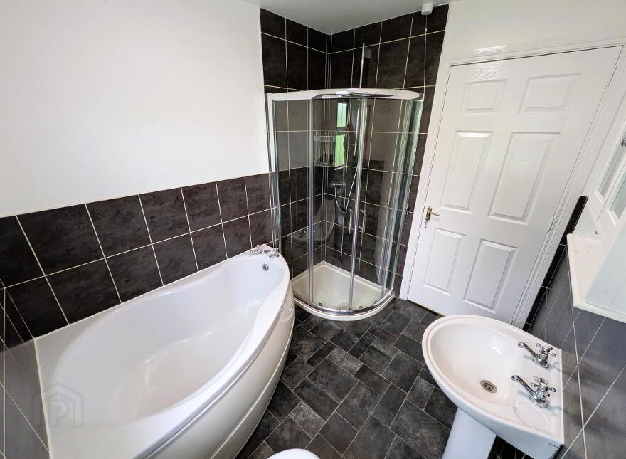 9 Glasker Court, Ballinaskeagh, Banbridge, BT32 5BF