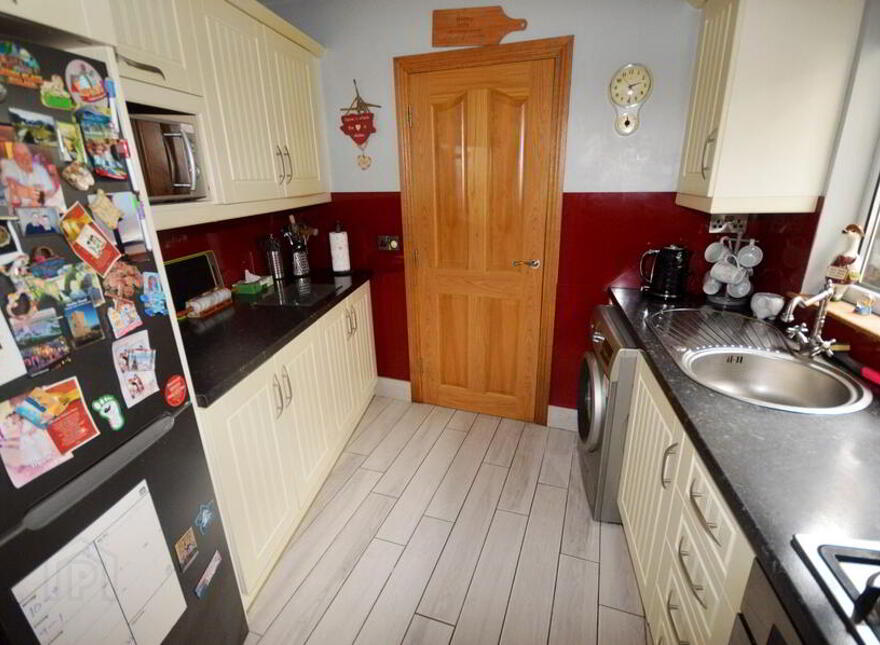 2 Albert Terrace, Main Street, Lifford, F93V2YH